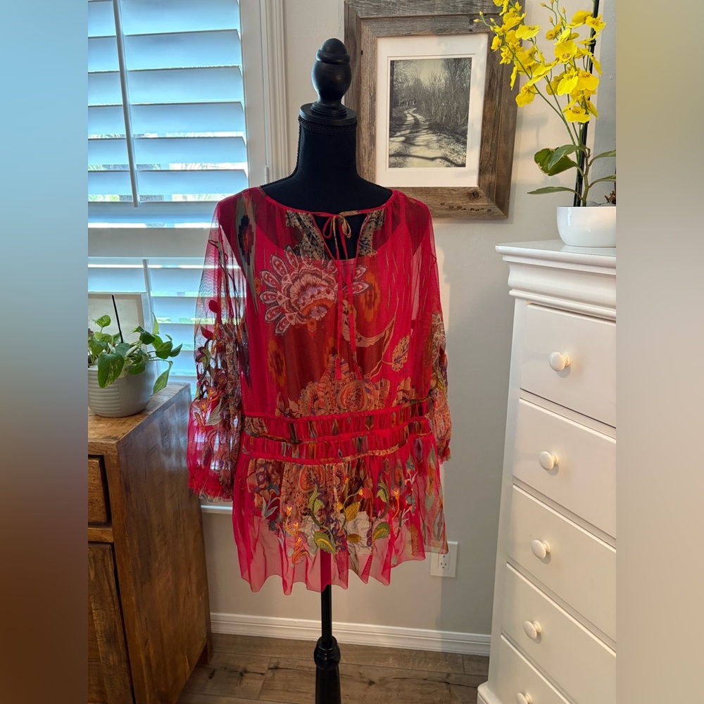 Johnny Was
FEATHER LARK MESH BLOUSE, XL